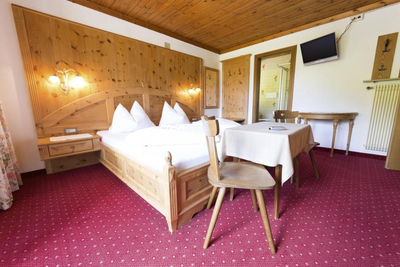 Hotel Pichlerhof Riva di Tures Esterno foto