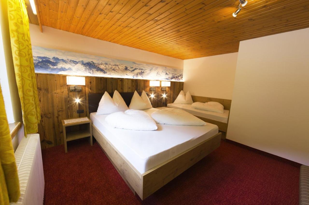 Hotel Pichlerhof Riva di Tures Esterno foto