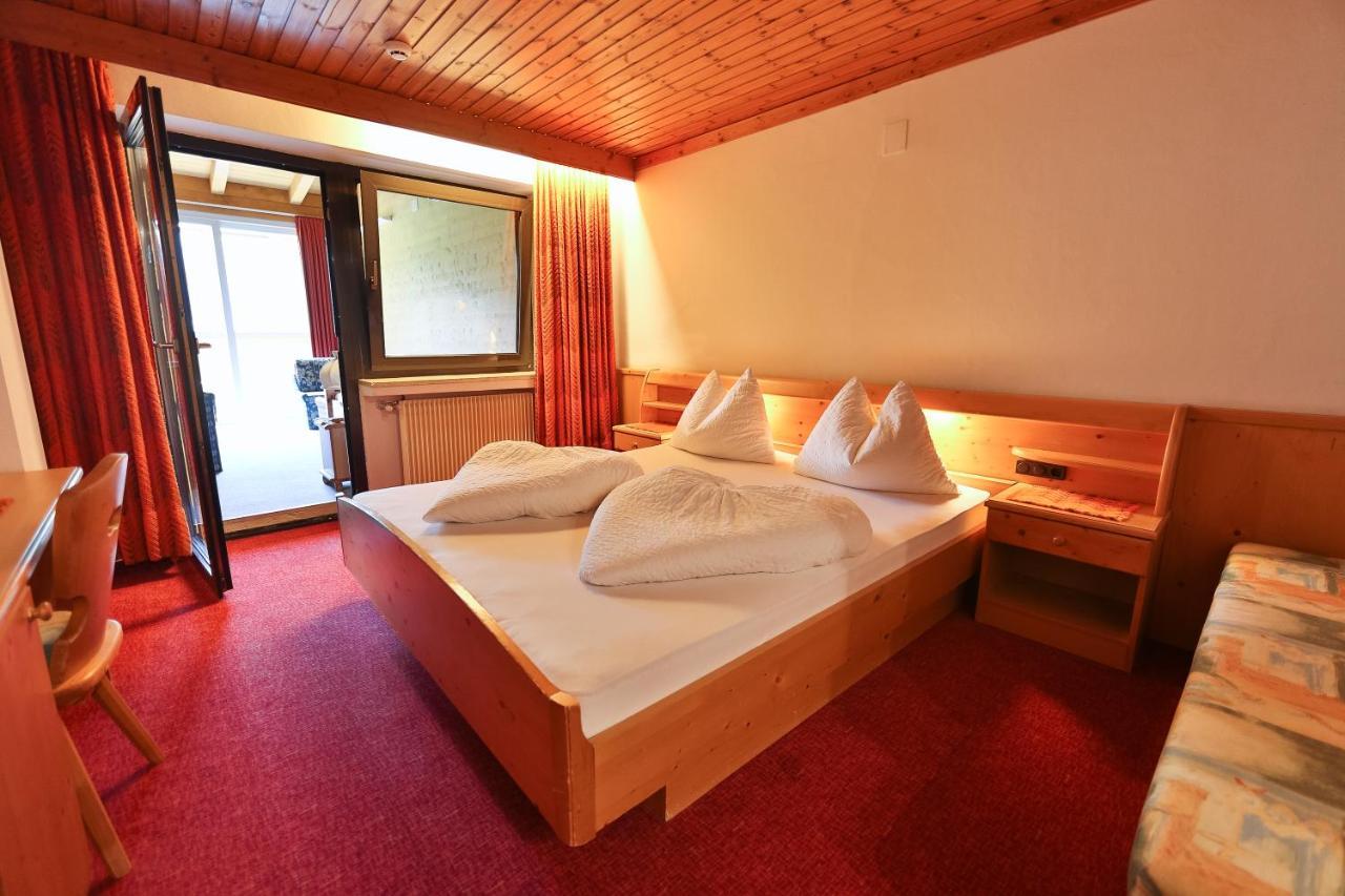 Hotel Pichlerhof Riva di Tures Esterno foto