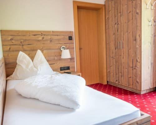 Hotel Pichlerhof Riva di Tures Esterno foto