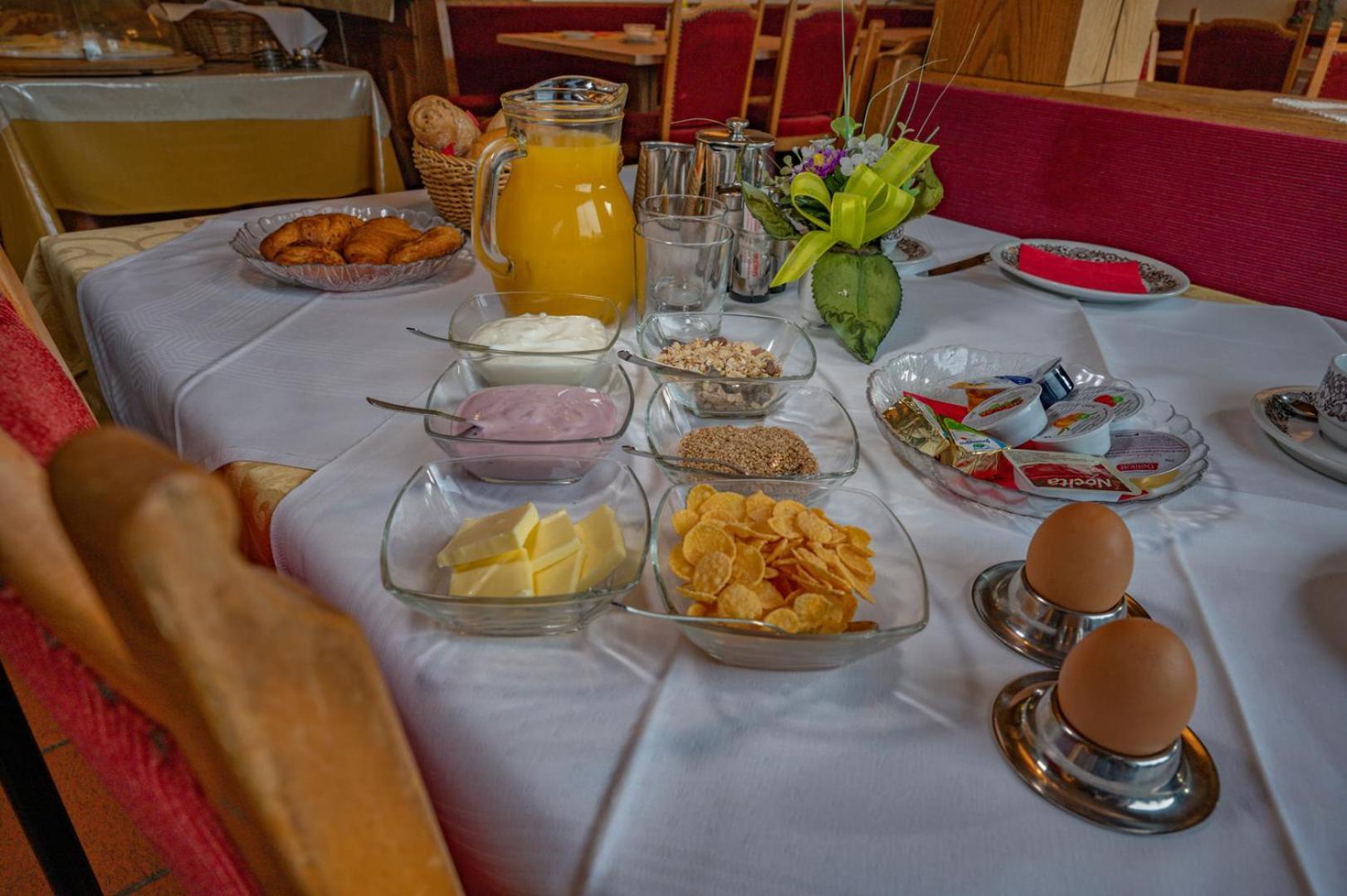 Hotel Pichlerhof Riva di Tures Esterno foto