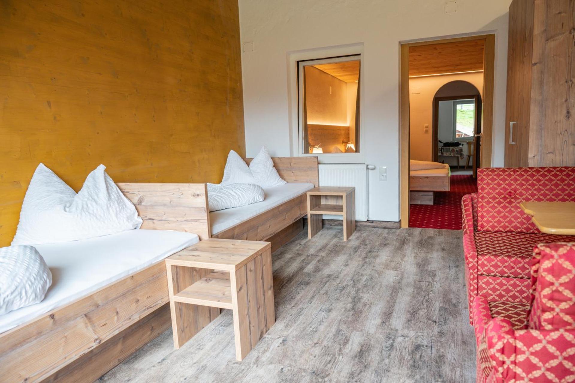 Hotel Pichlerhof Riva di Tures Esterno foto