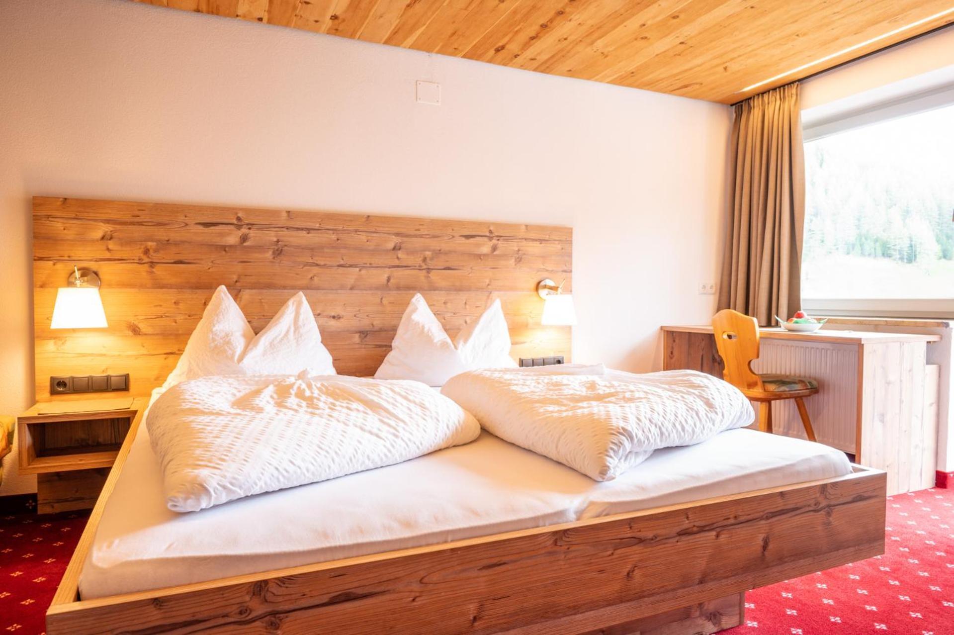 Hotel Pichlerhof Riva di Tures Esterno foto